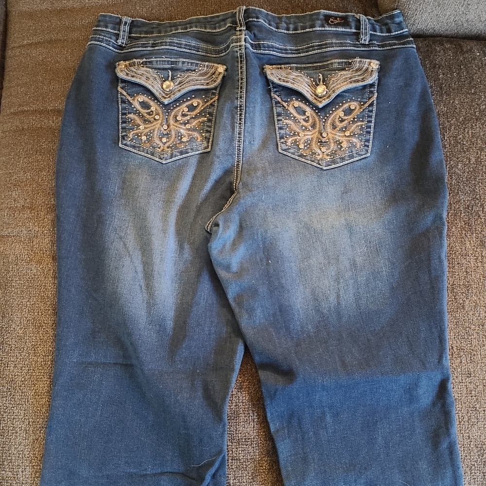 Earl Jeans